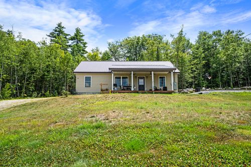 40 Longview Dr, Oxford, ME, 04270-4033 | Card Image