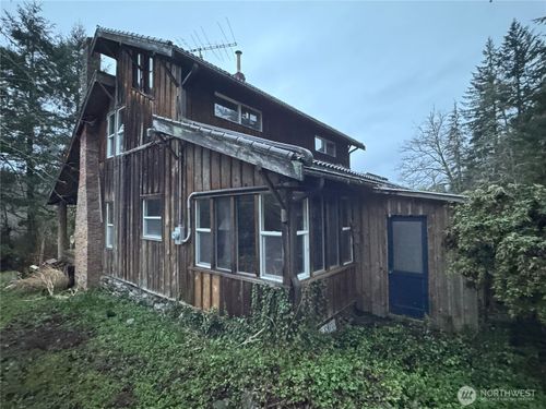 7513 Robe Menzel Rd, Granite Falls, WA, 98252-9757 | Card Image