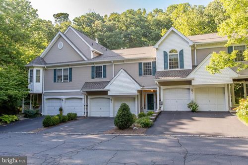 2 Rock Creek Woods, Lambertville, NJ, 08530 | Card Image