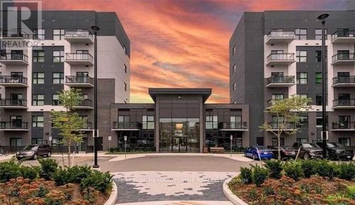 207-102 Grovewood Common, Oakville (GO Glenorchy), ON, L6H0X2 | Card Image