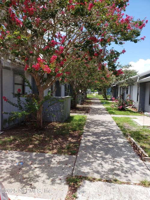 2-5138 Ricker Rd, Jacksonville, FL, 32210-9761 | Card Image