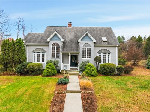 55 Gentry Way, Scituate, RI, 02857-1546 | Card Image