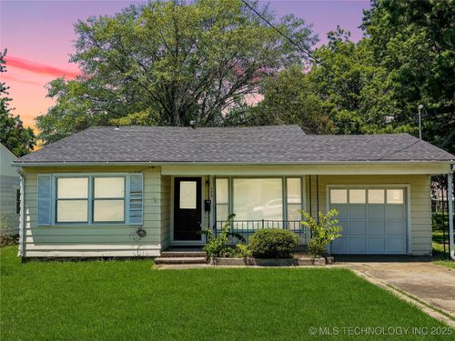 523 13th St, McAlester, OK, 74501-6015 | Card Image