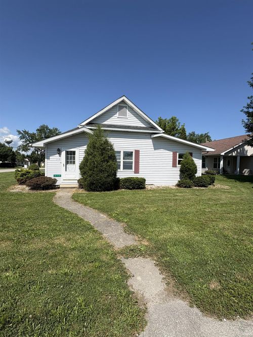 215 N First St, Upland, IN, 46989-1405 | Card Image
