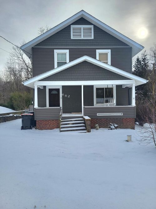 682 S Main St, Newark, OH, 43055-8965 | Card Image