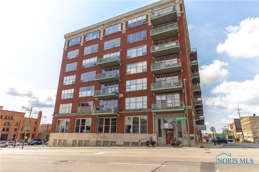 Washington St, Toledo, OH 43604 #1