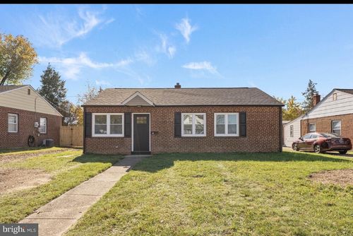 215 Sykes Rd, NEW CASTLE, DE, 19720-1813 | Card Image