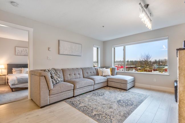 305 - 4728 Dawson St, Condo with 2 bedrooms, 2 bathrooms and 1 parking in Burnaby BC | Image 9