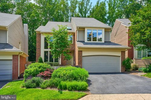 1402 Hemingway Ct, RESTON, VA, 20194-1241 | Card Image