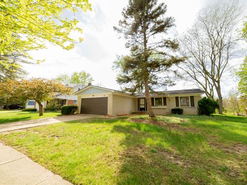 2317 Georgetown Boulevard, Ann Arbor, MI, 48105 | Card Image