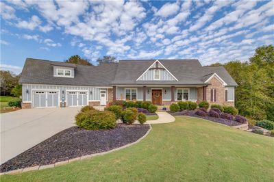 617 Skyland Drive, House other with 4 bedrooms, 4 bathrooms and 2 parking in Hoschton GA | Image 3