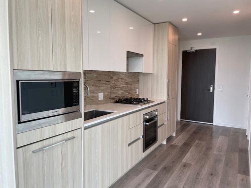 2702-1888 Gilmore Ave, Burnaby, BC, V5C0L2 | Card Image