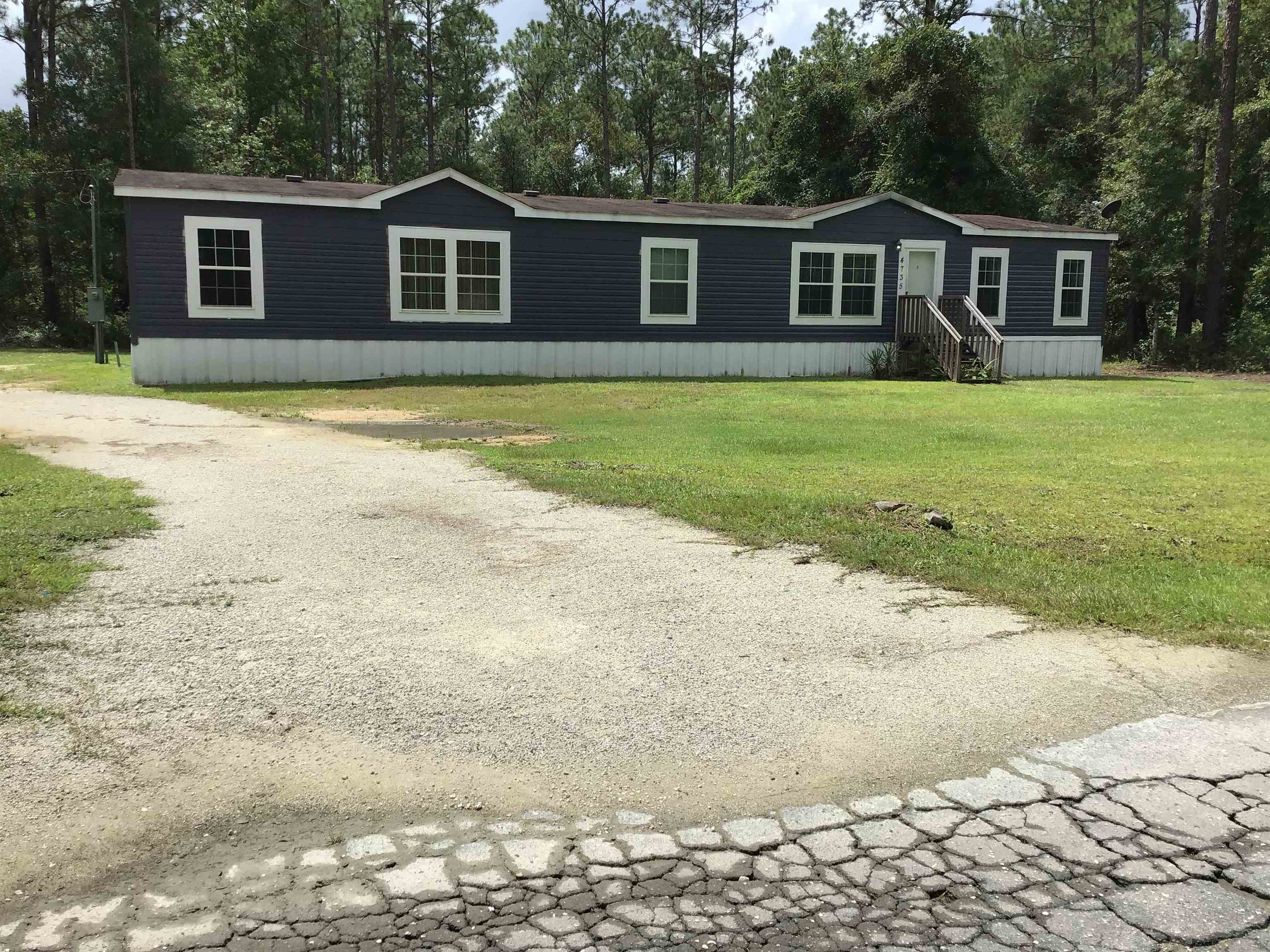 Melanie St, Hastings, FL 32145