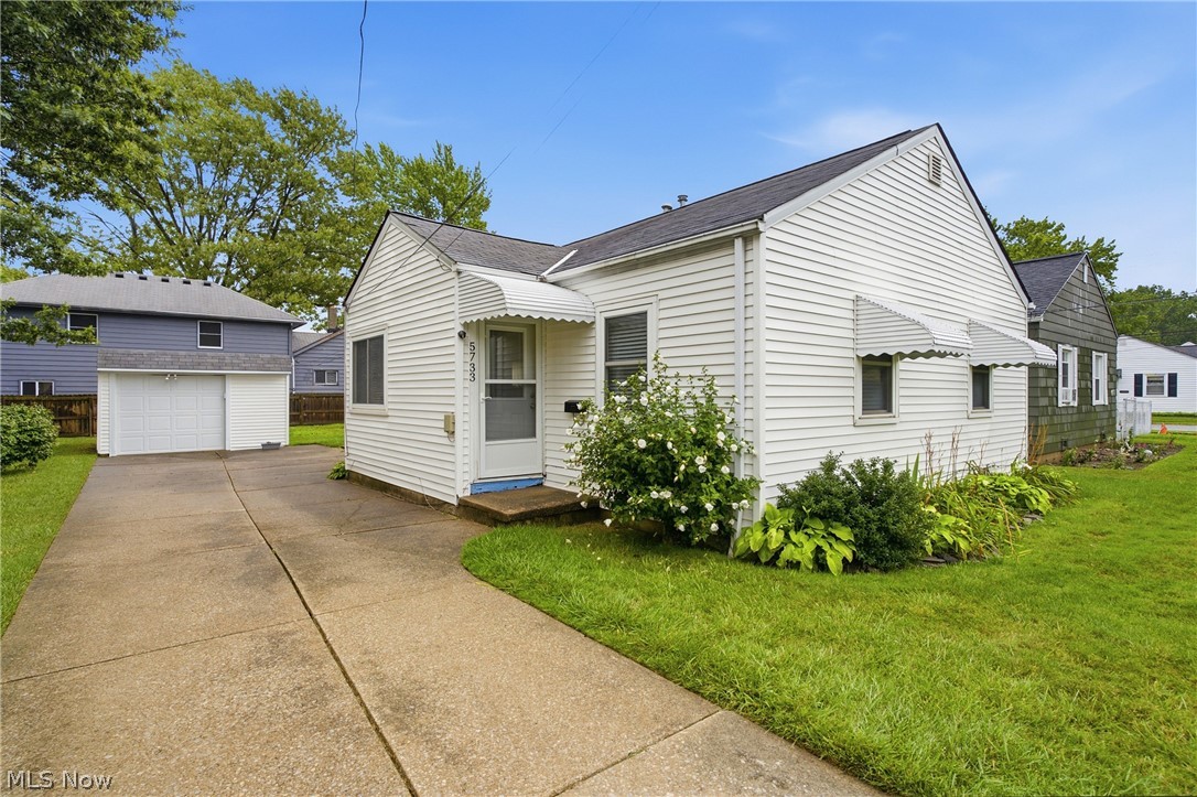 Residential in North Olmsted 3