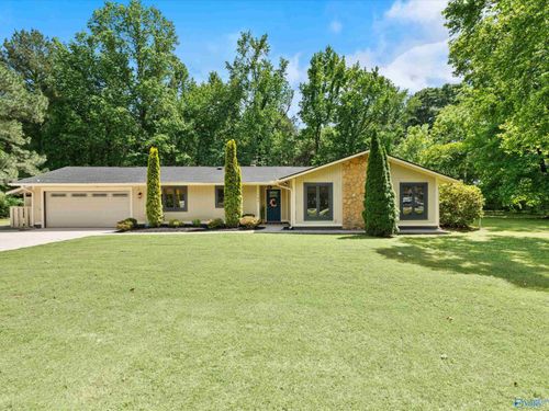 104 Northwood Cir, Harvest, AL, 35749-9740 | Card Image