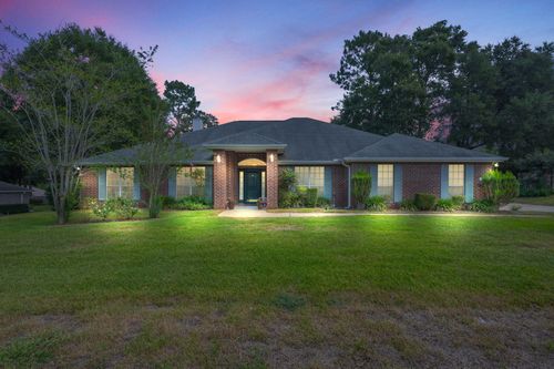 5863 Hunting Meadows Dr, Crestview, FL, 32536-4320 | Card Image