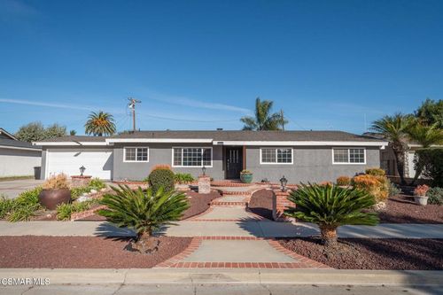 3305 Henry Dr, Newbury Park, CA, 91320-2916 | Card Image