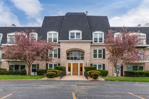 apt-110-111 Rust Rd, Bloomington, IL, 61701-4330 | Card Image