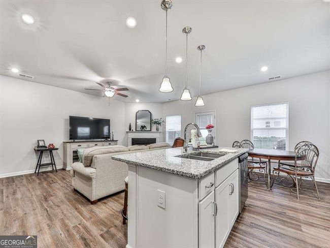 228 Pinnacle Way, Townhouse with 3 bedrooms, 3 bathrooms and 4 parking in Jasper GA | Image 8