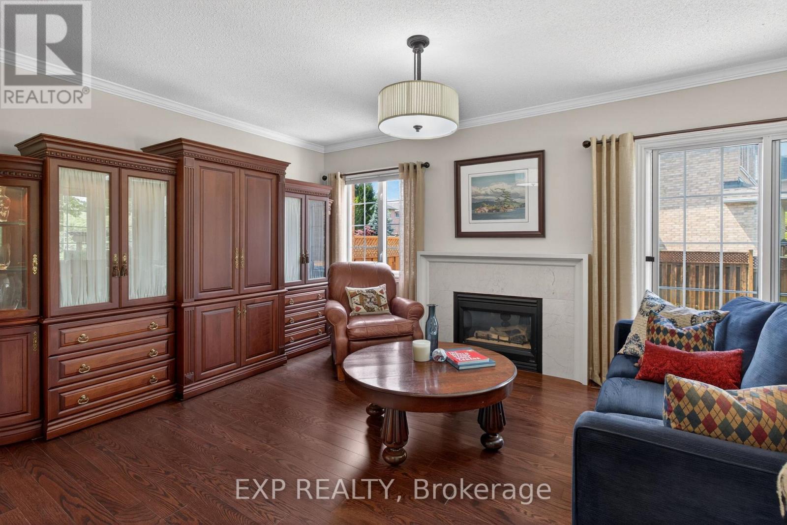 Residential in Oakville (WT West Oak Trails) 2