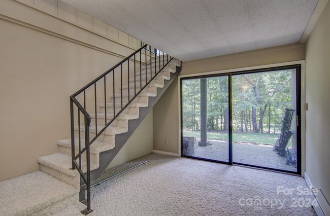 460 Crowfields Dr, Condo with 3 bedrooms, 3 bathrooms and null parking in Asheville NC | Image 16