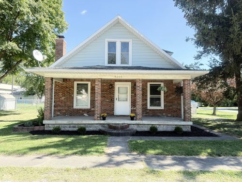 9205 Yorktown Street, Stockwell, IN, 47983 | Card Image