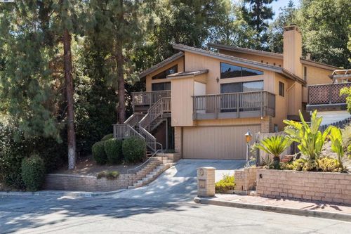 3065 Paddington Rd, Glendale, CA, 91206-1334 | Card Image