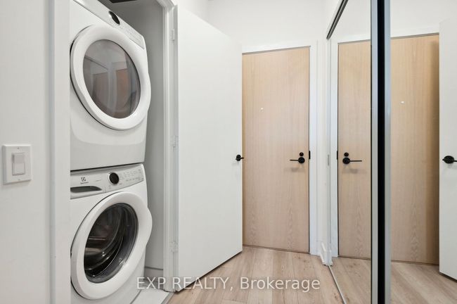 327 - 50 George Butchart Dr, Condo with 2 bedrooms, 2 bathrooms and null parking in North York ON | Image 27