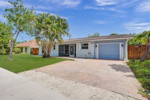 618 Lindell Blvd, Delray Beach, FL, 33444-1952 | Card Image