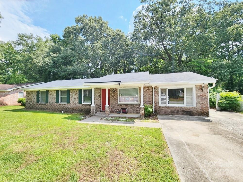 Foxborough Rd, Goose Creek, SC 29445