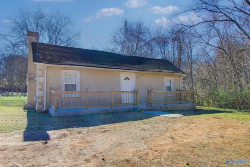 1706 2nd Avenue, Muscle Shoals, AL, 35661 | Card Image