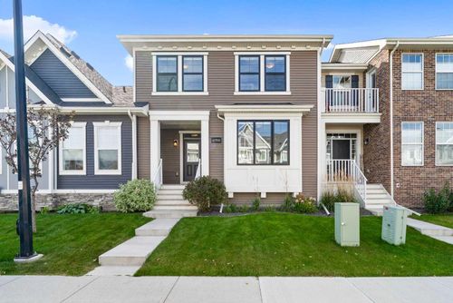 7 Cooperswood Crt Sw, Airdrie, AB, T4B5E9 | Card Image