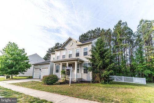 43675 Wild Iris St, CALIFORNIA, MD, 20619-6196 | Card Image