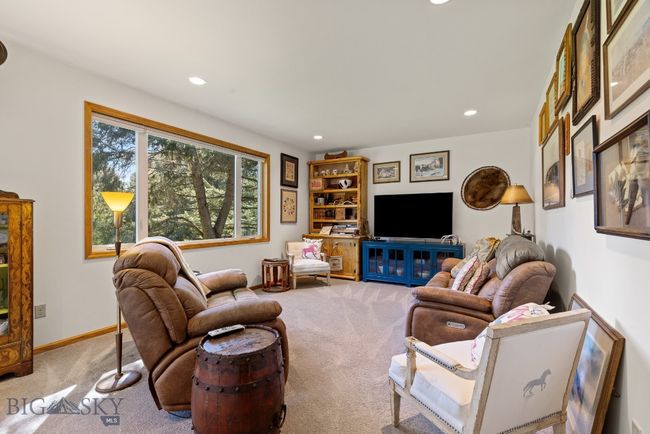 486 Jardine Rd, House other with 3 bedrooms, 2 bathrooms and null parking in Gardiner MT | Image 12