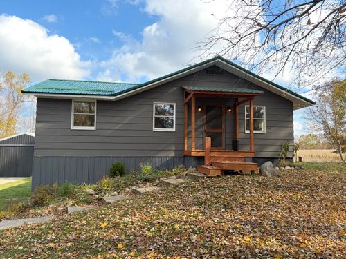 16300 Mcclure Ave, Sand Lake, MI, 49343-8719 | Card Image