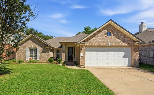 905 Hunters Creek Dr, Cedar Park, TX, 78613-5936 | Card Image