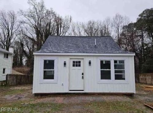 524 Burbank St, Williamsburg, VA, 23185-3631 | Card Image