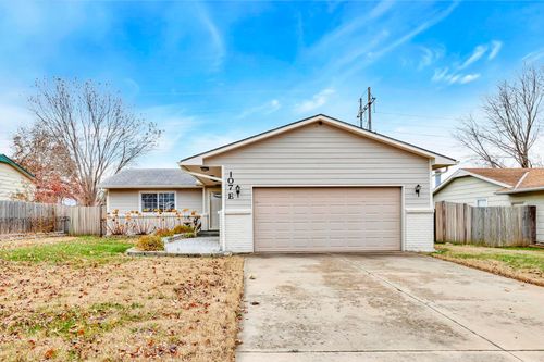 107 E North Point Dr, Derby, KS, 67037-3101 | Card Image