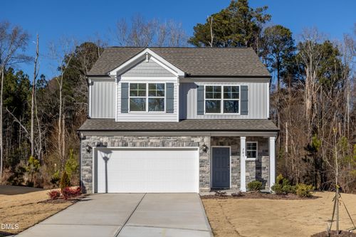 32-701 Highview Dr, Benson, NC, 27504-8796 | Card Image