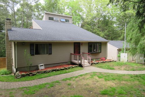 223 N Moodus Rd, Moodus, CT, 06469-1148 | Card Image