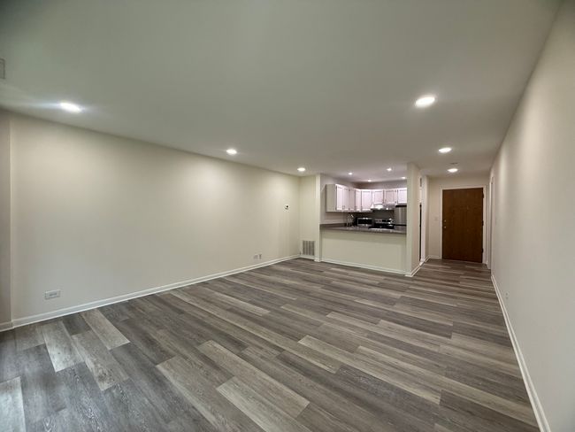 UNIT-2J - 5800 Oakwood Dr, Condo with 0 bedrooms, 1 bathrooms and 1 parking in Lisle IL | Image 6
