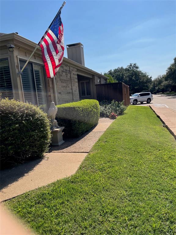 Rosser Sq, Dallas, TX 75244