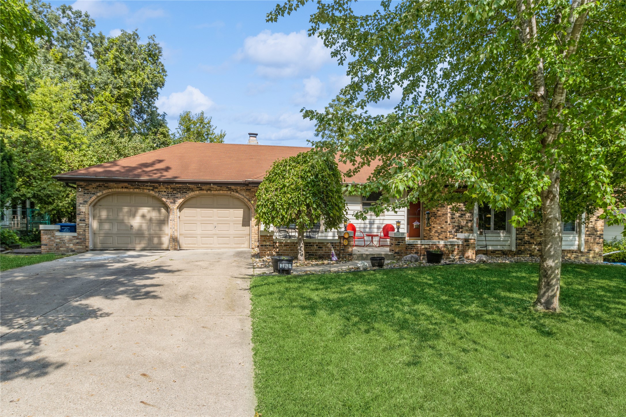 Wolcott Ave, Des Moines, IA 50321