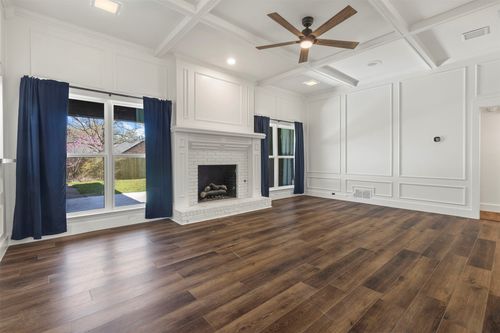 6313 Chelsea Way, Garland, TX, 75044-3529 | Card Image