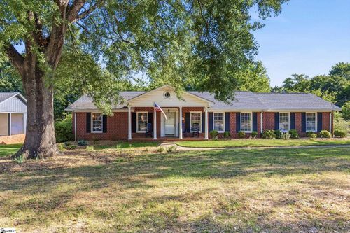 12 Spring Forest Road, Greenville, SC, 29615 | Card Image