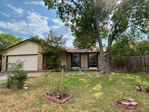 7500 Branding Trl, San Antonio, TX, 78244-1526 | Card Image