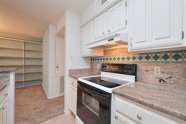APT-117 - 4001 Nasa Pkwy, Townhouse with 1 bedrooms, 1 bathrooms and null parking in El Lago TX | Image 10