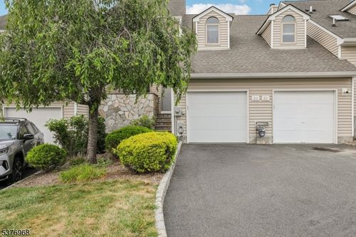 80 Davey Dr, West Orange, NJ, 07052-2153 | Card Image