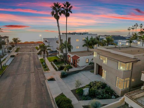 150 Juniper Ave, Carlsbad, CA, 92008-8240 | Card Image