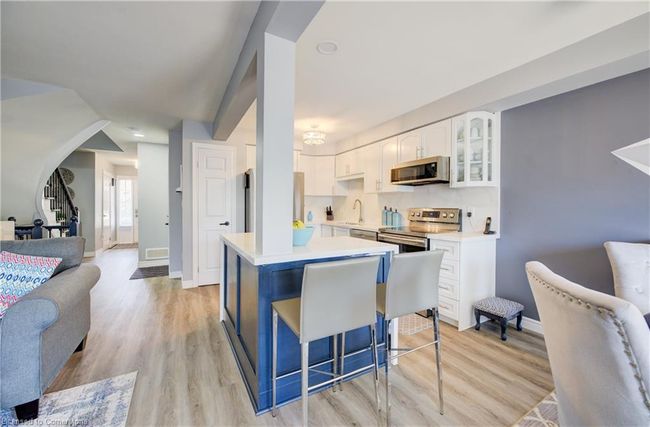 14 - 2151 Walker's Line, Townhouse with 3 bedrooms, 3 bathrooms and 2 parking in Burlington ON | Image 18